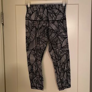 Lululemon HW wunder under crop